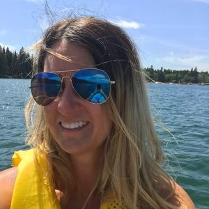 Meet your Posher, Ashlie